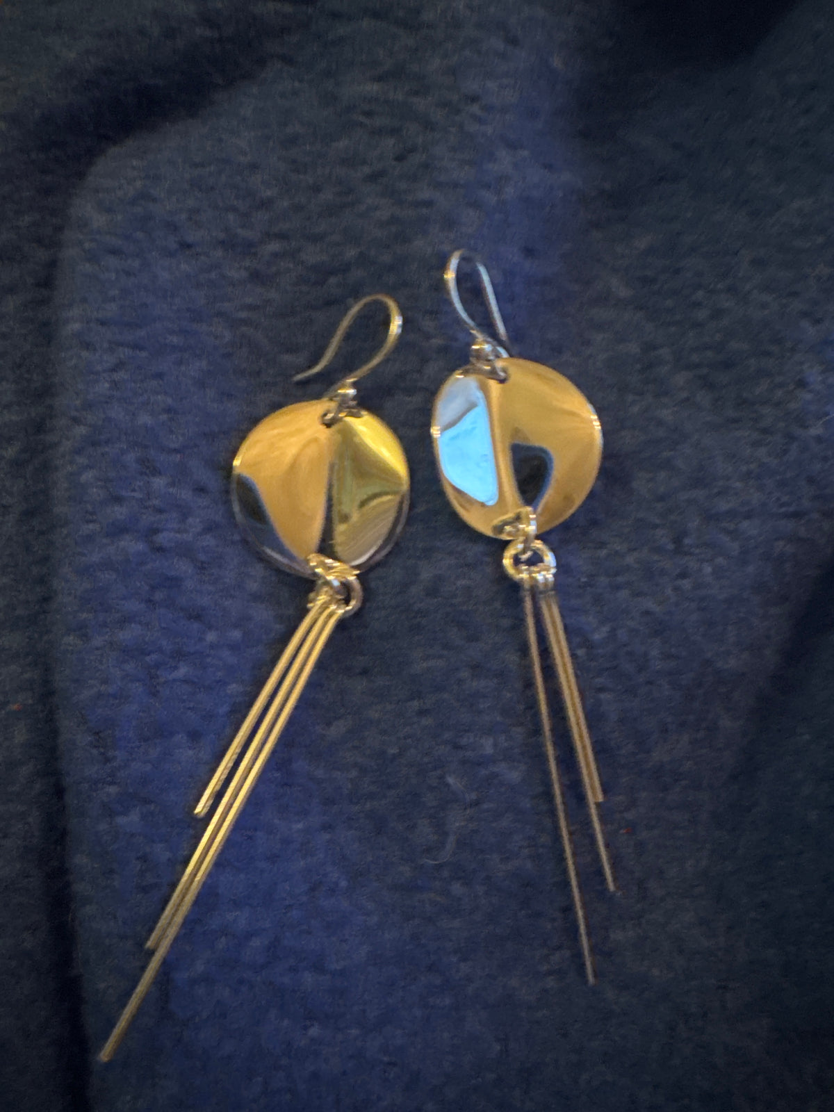 Andea Round Disc 3 Rod Earrings