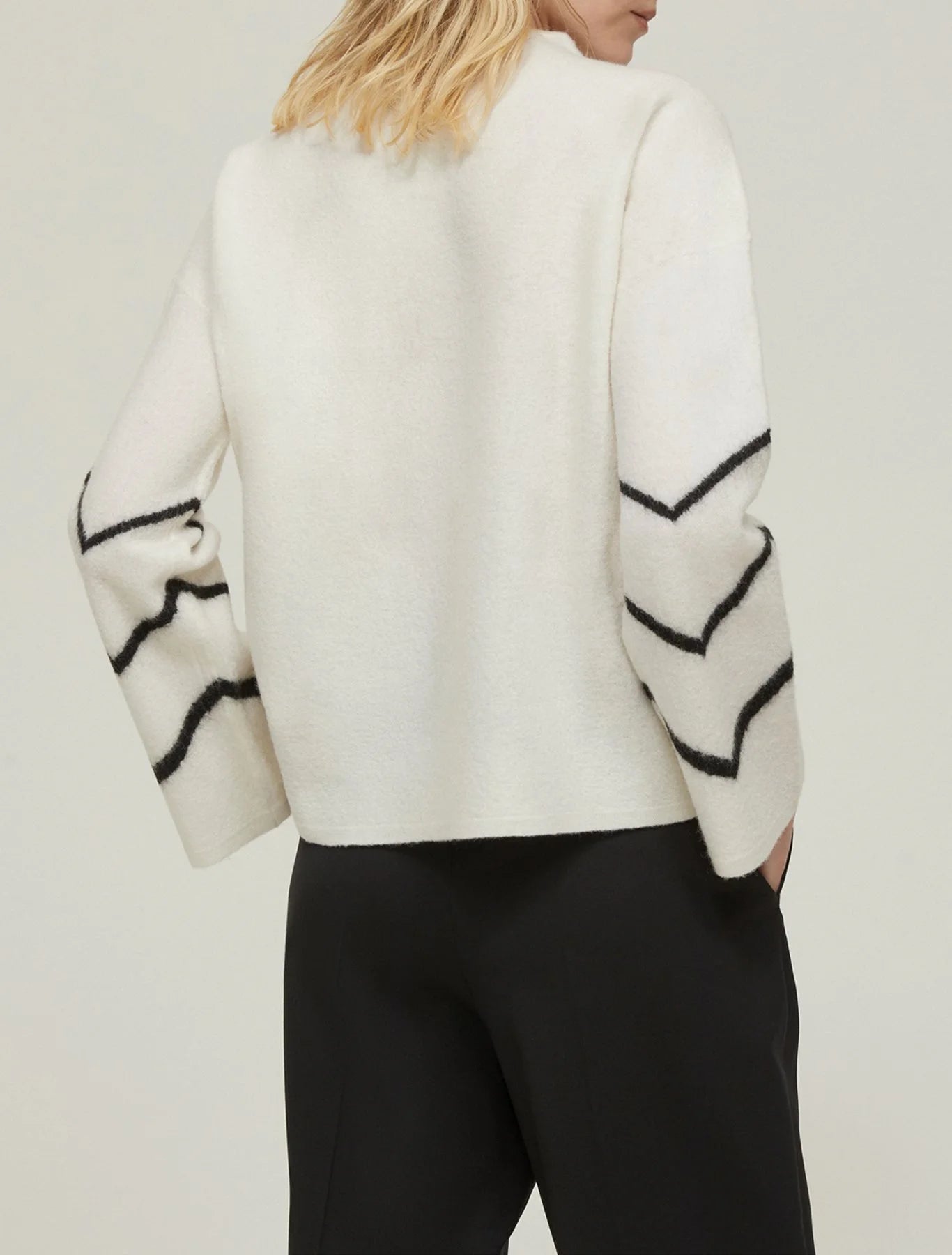 Penny Black Giro Sweater/Tank/Top