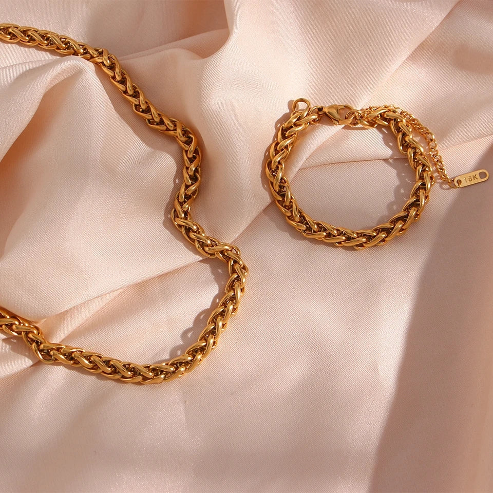 MG Wheat Chain Necklace