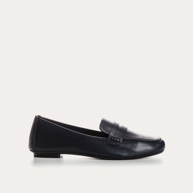 Reqins Hema Leather